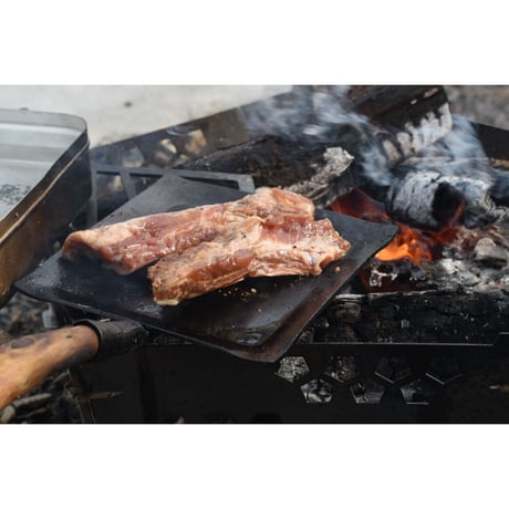 CATEGORY 焚火鉄板 | MOOSE ROOM WORKS