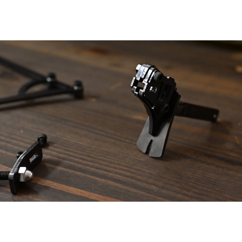 Lantern hanger「sotto」 | MOOSE ROOM WORKS Lantern hanger「sotto」 | MOOSE ROOM WORKS