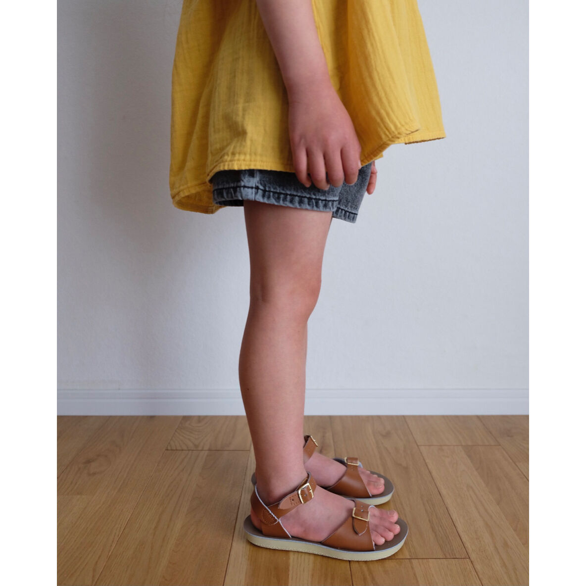 Salt-Water SANDALS SURFER Tan(CH5(13cm)～CH9(16c