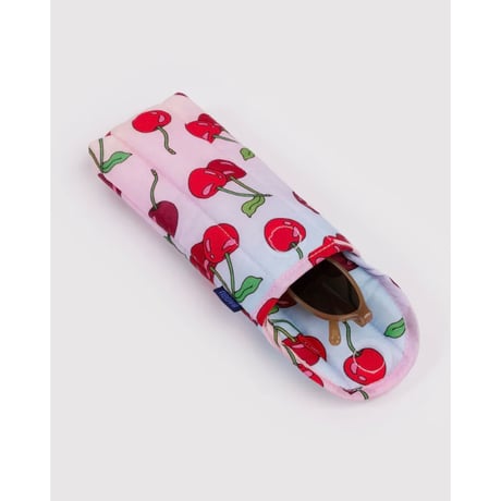 ラスト1点 BAGGU Puffy Glasses Sleeve Cherries