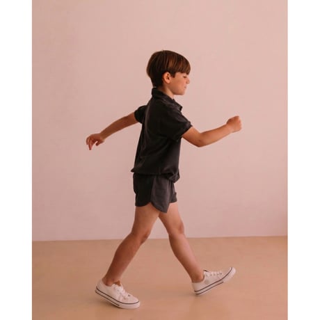 40%OFF 4-5yラスト1点 We are Kids SHORT JUJU CARBONE