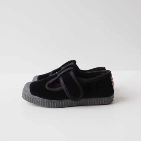 Cienta VELOUR T STRAP SHOES  black / velour 977(21(12.5cm)～34(21cm))