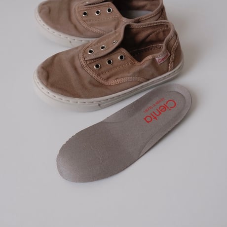 Cienta DECK SHOES beige/ムラ染め 86777(29(18cm)～36(22.5cm))