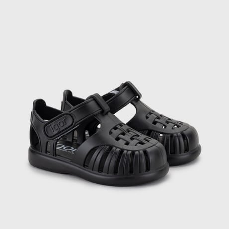 igor TOBBY SOLID NEGRO S10271(19(11cm)～28(17cm)）