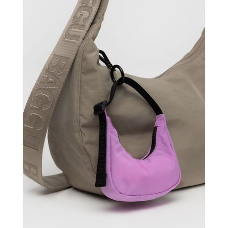 BAGGU Crescent Bag Charm(全3色)