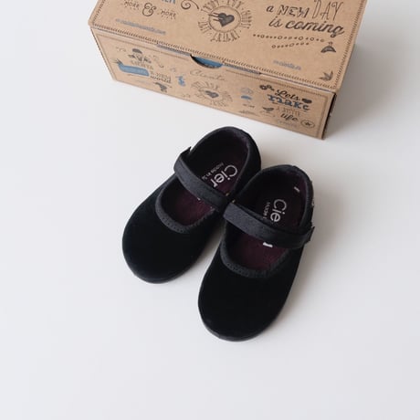 25(15cm)ラスト1点 Cienta VELOUR VELCRO ONE STRAP SHOES black / velour 400