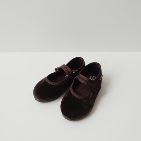 9月末再入荷予定Cienta VELOUR VELCRO ONE STRAP BALLET SHOES brown / velour 500(23(14cm)～34(21cm))