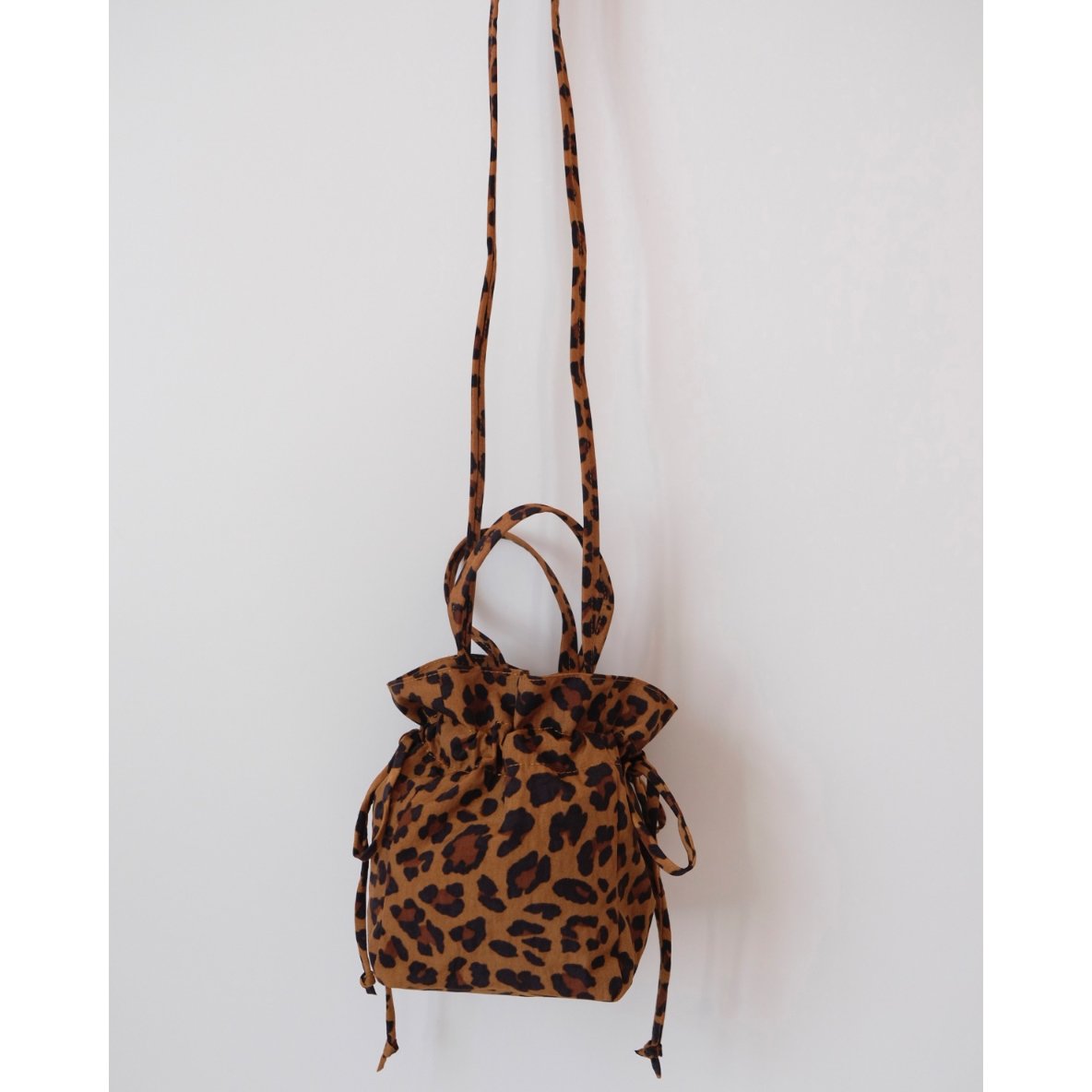 ラスト1点 BAGGU Nylon Drawstring Bag Leopard | UNO