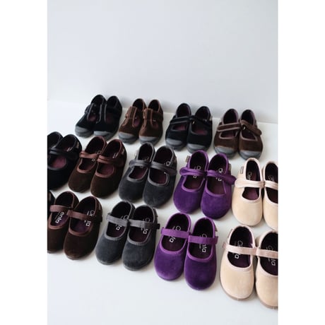 31(19cm)ラスト1点 Cienta VELOUR VELCRO ONE STRAP BALLET SHOES crudo / velour 500