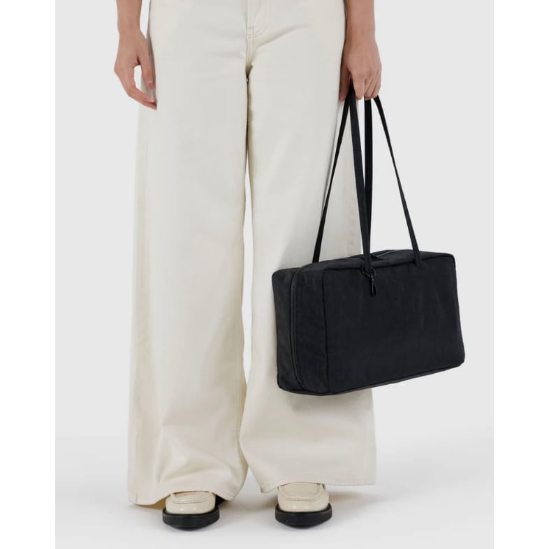 ラスト1点 BAGGU Medium Nylon Bowler Bag Black | UNO