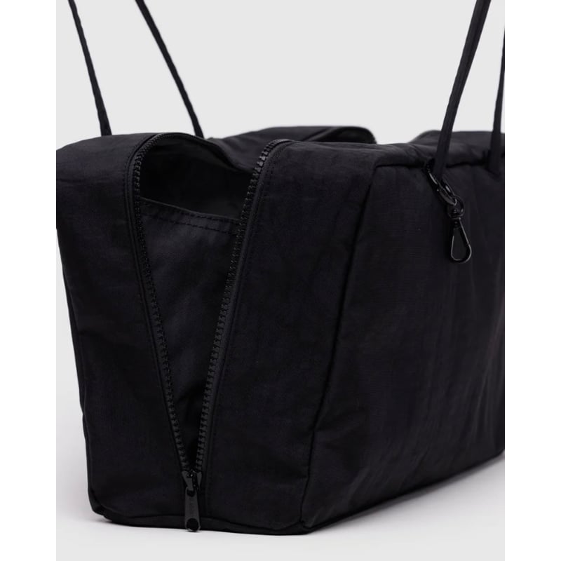 BAGGU Nylon Bowler Bag ブラック BAGGU Medium Nylon Bowler Bag Black | UNO babewear