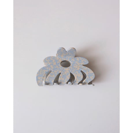 Buttermilk Rebekah Claw Clip in Cereal Milk