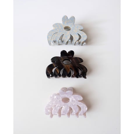 Buttermilk Rebekah Claw Clip in Cereal Milk