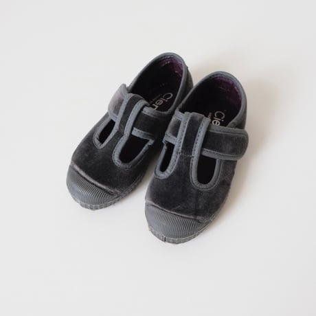 Cienta VELOUR T STRAP SHOES grey / velour 977(21(12.5cm)24(14.5cm)34(21cm))