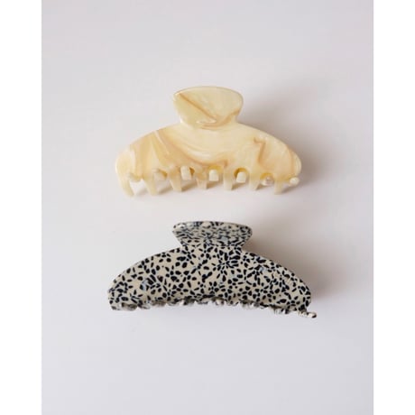 Buttermilk Elle Claw Clip in Buttercream