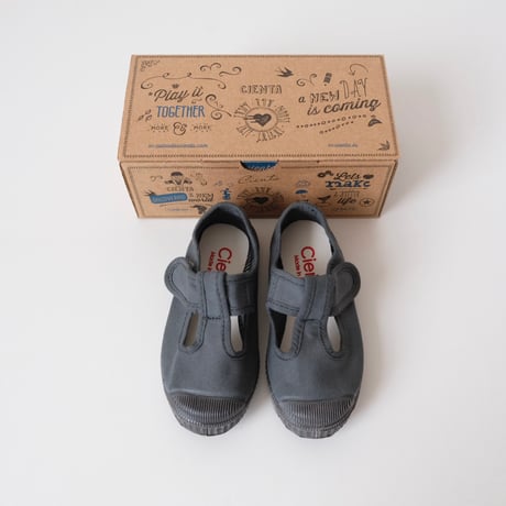 Cienta T STRAP SHOES antracita/dyed N77997(21(12.5cm)22(13cm)23(14cm)30(18.5cm)32(20cm))