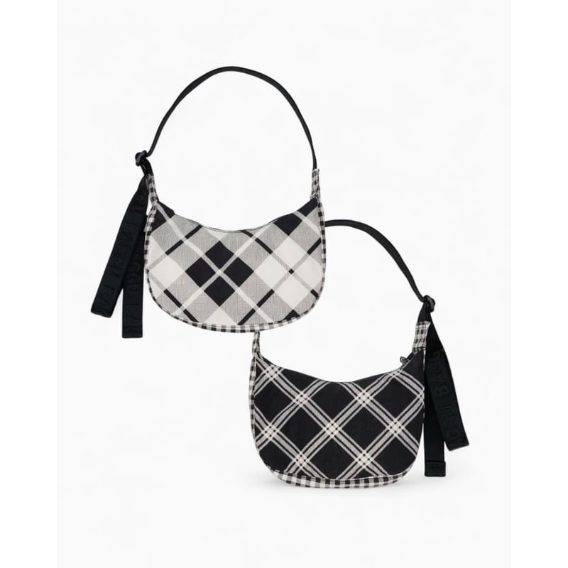 BAGGU スモール ナイロン クレッセントバッグ　ブラック BAGGU Small Nylon Crescent Bag - Black 37'', Black 37