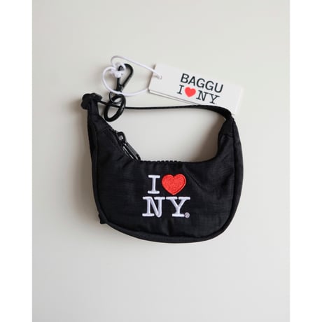 BAGGU Crescent Bag Charm - I Love NY