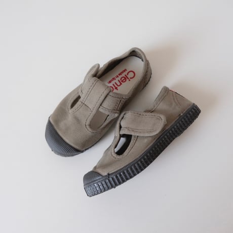 Cienta T STRAP SHOES cemento/dyed N77997(22(13cm),29(18cm)～34(21cm))