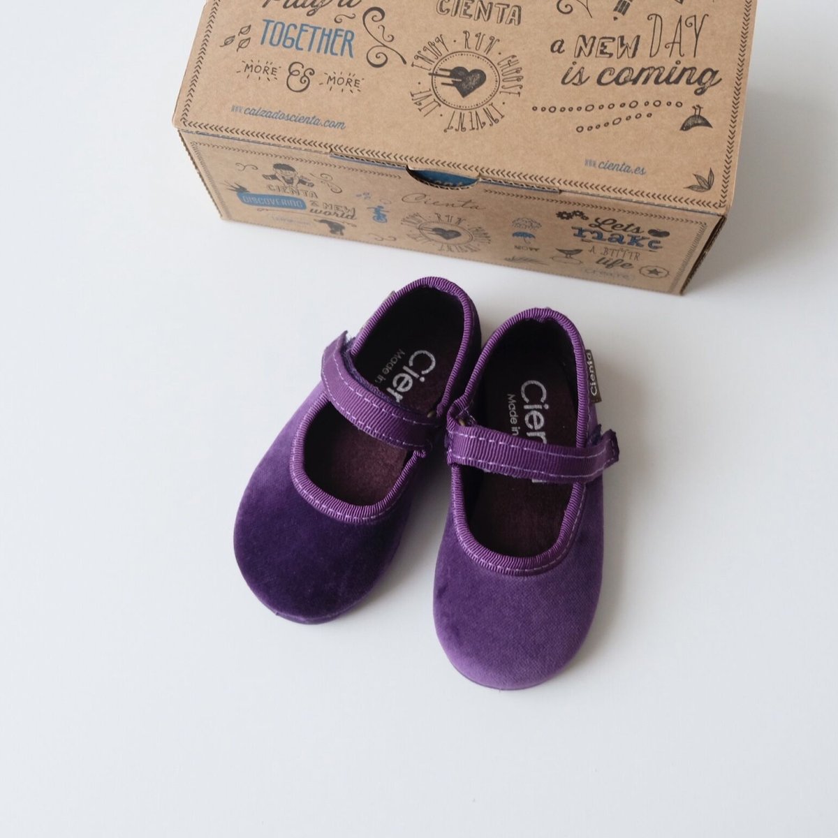 Cienta VELOUR VELCRO ONE STRAP SHOES morado / v