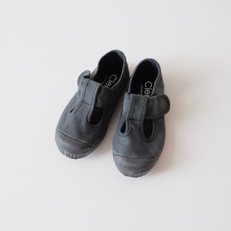 Cienta T STRAP SHOES antracita/dyed N77997(21(12.5cm)22(13cm)23(14cm)30(18.5cm)32(20cm))