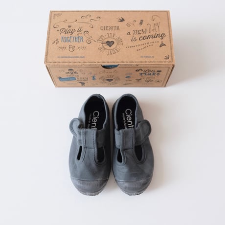 Cienta T STRAP SHOES antracita/dyed N77997(21(12.5cm)22(13cm)23(14cm)30(18.5cm)32(20cm))