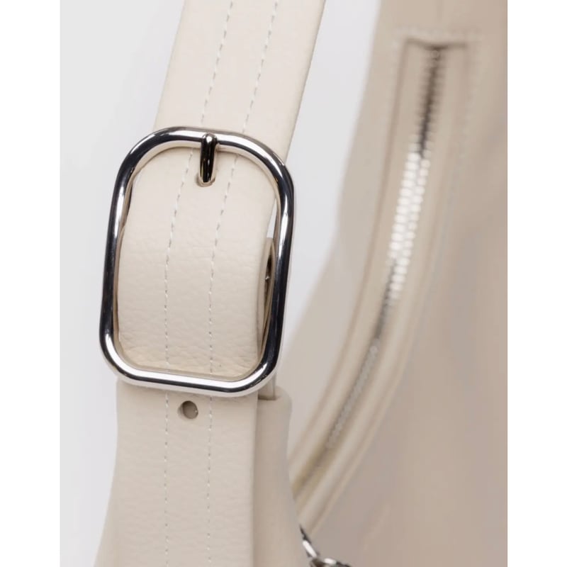 ラスト1点 BAGGU Mini Recycled Leather Shoulder Bag