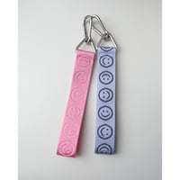 BAGGU Logo Keychain Pink Happy