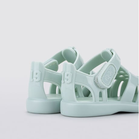 igor TOBBY GLOSS MENTA(23,24,25,26,28)
