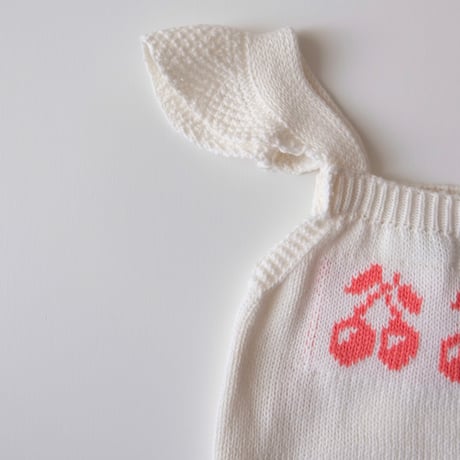 70%OFF Tocoto Vintage CHERRIES JACQUARD KNIT TOP OFF WHITE(9M,18M,2Y)