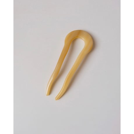 Buttermilk Brenda Hairfork in Shortbread Honey