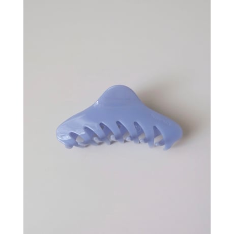 ラスト1点 Buttermilk Georgia Claw Clip in Blue Lagoon