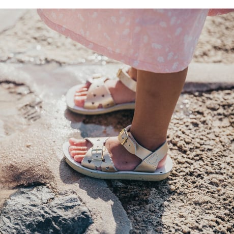 Salt-Water SANDALS SWEETHEART PREMIUM Gold(CH5(13cm))