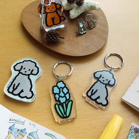 DOG 3 (BROWN POODLE) | Objet Keyring