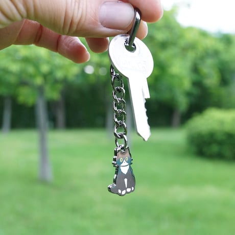 TUXEDO CAT | Metal Keyring