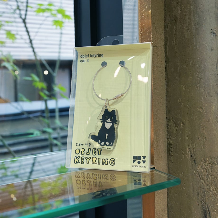 CAT 4 (TUXEDO) | Objet Keyring | ZERO PER ZERO_JP