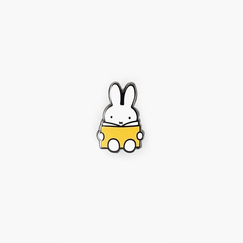 MIFFY READING | Miffy Pin | ZERO PER ZERO_JP