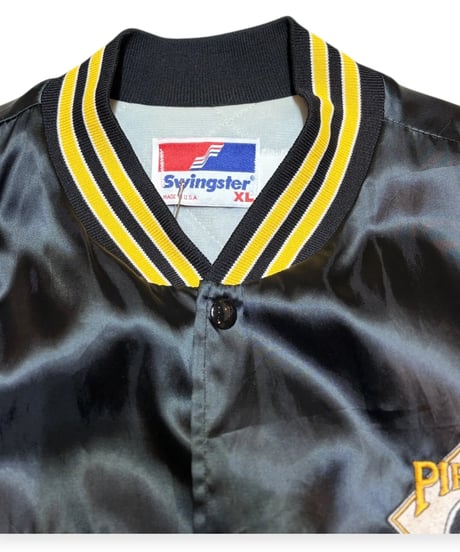 【USED】1990s ピッツバーグパイレーツ ナイロンジャケット BLACK XLサイズ swingster  アメリカ製