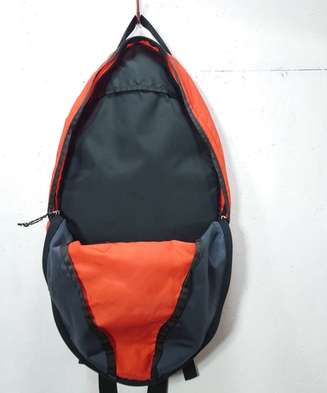 USED 2001s Patagonia MEDIUM DAYPACK POPORANGE グッドコンディション