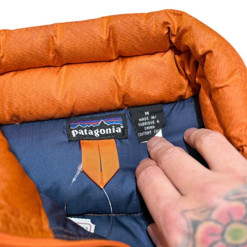 USED】2000s Patagonia パタゴニア ダウンベスト オレンジ Mサイズ 極美