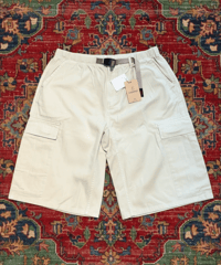 GRAMICCI カーゴショートパンツ “white”