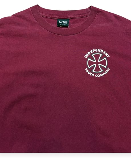 【USED】2000s INDEPENDENT TRUCKS アイアンクロス 半袖Tシャツ バーガンディ XLサイズ