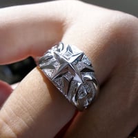 仁尾彫金『一つ星ジルコニア、k18菱形印台リング