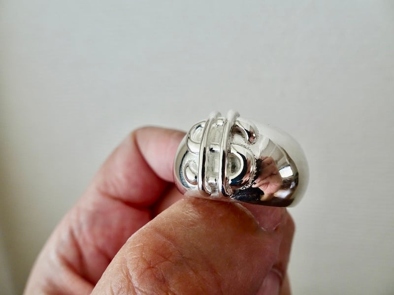 仁尾彫金『ドルマーク甲丸リング』ハンドメイド393 | 仁尾彫金 STORE 
