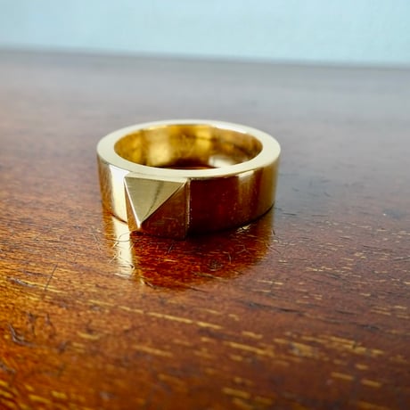 仁尾彫金『全金、一つのスタッズ平打リング、幅７mm』ハンドメイド576