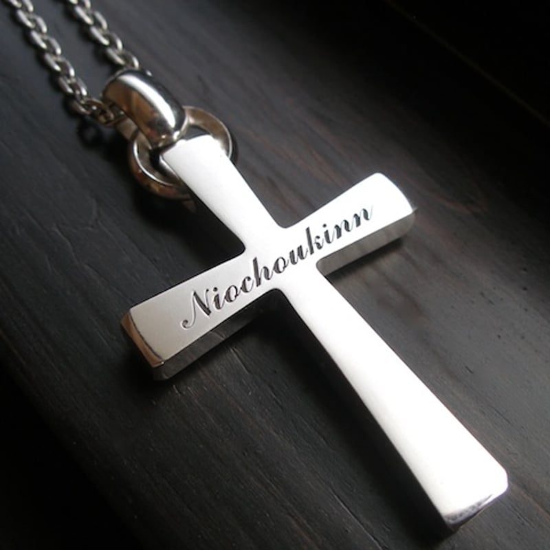 仁尾彫金『文字彫りビッグシルバークロスチェーン無し』ハンドメイド 