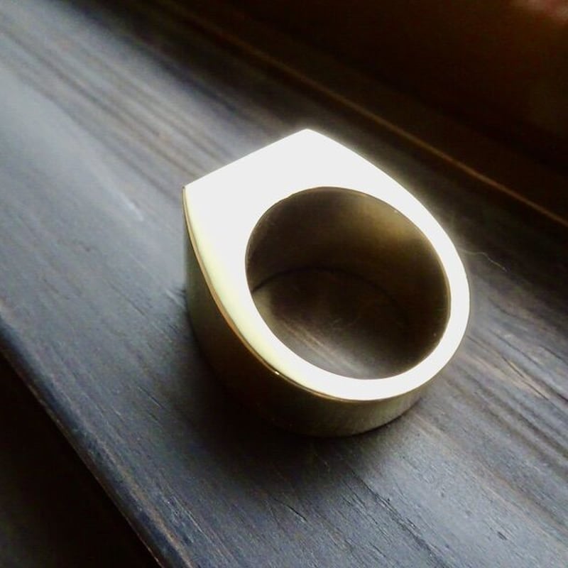 Future・ゴールド印台リング・真鍮印台リング・ジャンク品•ハンドメイド 仁尾彫金『一つ星ジルコニア、ファイヤーパターン、ゴールド印台