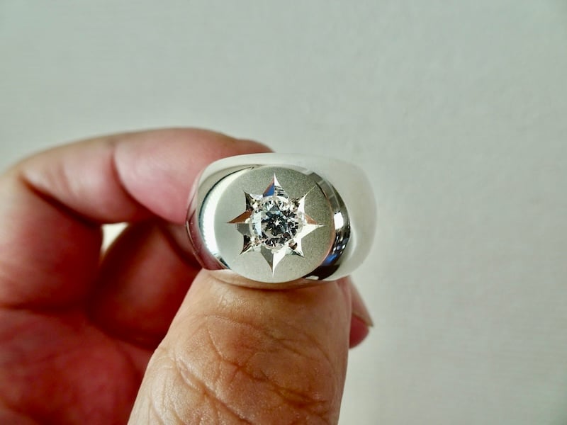 仁尾彫金『一つ星ジルコニア、丸の印台リング』ハンドメイド338 仁尾彫金『一つ星ジルコニア、丸の印台リング』ハンドメイド338