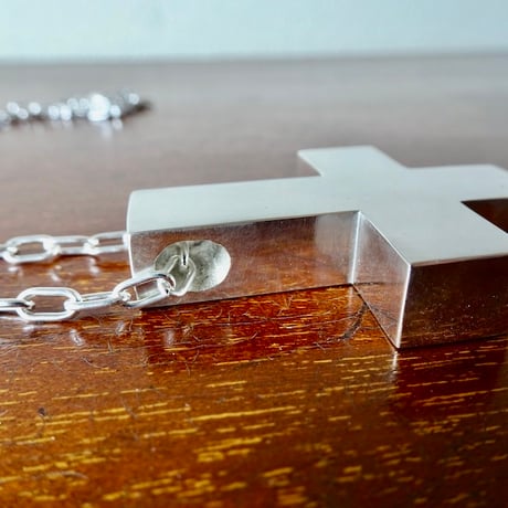 仁尾彫金『ビッグブロック、逆十字クロス』ハンドメイド252