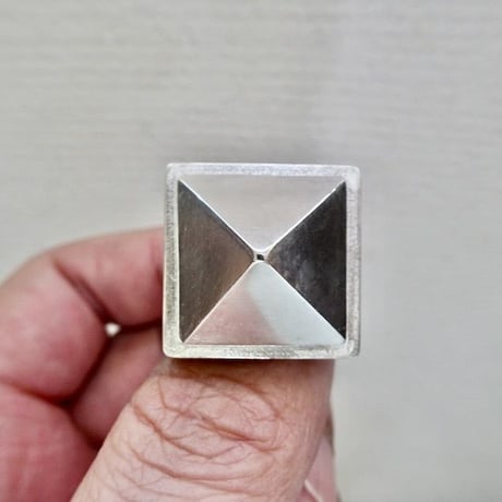 仁尾彫金『一つのスタッズリング』ハンドメイド180